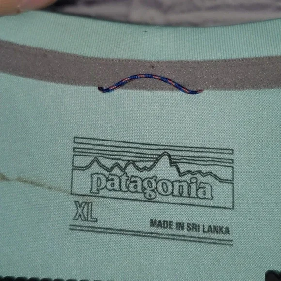 Patagonia Men's Mint Green Long-sleeved Size XL - Picture 9 of 16